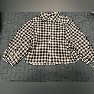 Girls Blouse
Brand New
Never Worn
No Tags